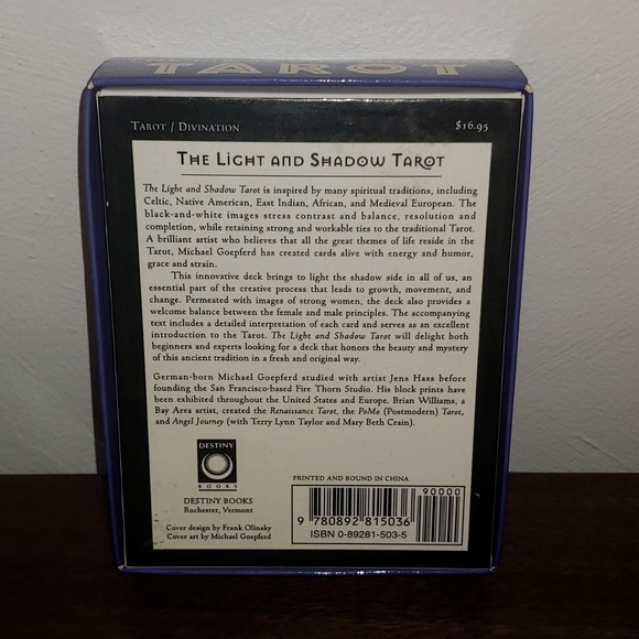 The Light and Shadow Tarot Deck - Picture 4 of 4